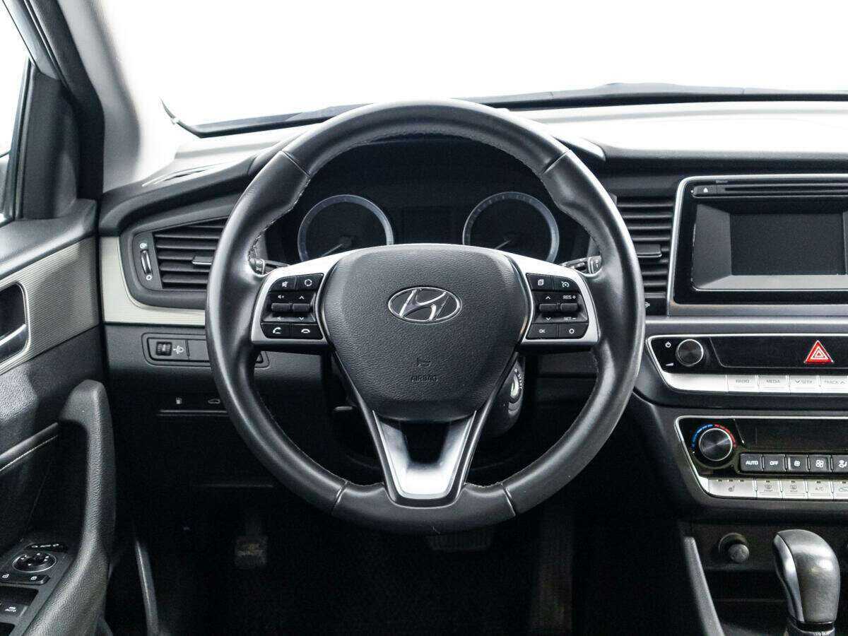 Купить Hyundai Sonata с пробегом. Фото: #16