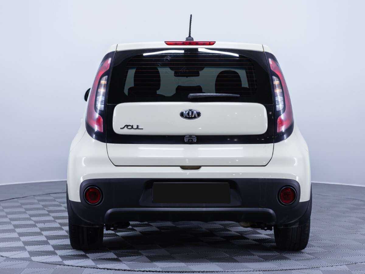 Купить Kia Soul с пробегом. Фото: #4