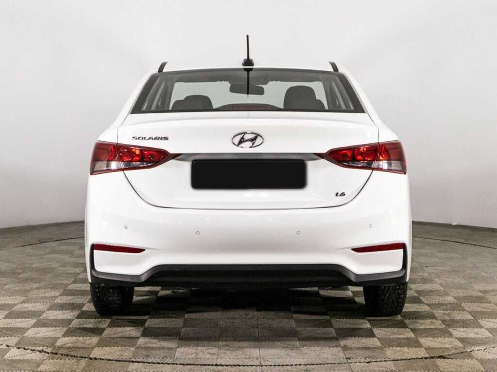 Купить Hyundai Solaris с пробегом. Фото: #5