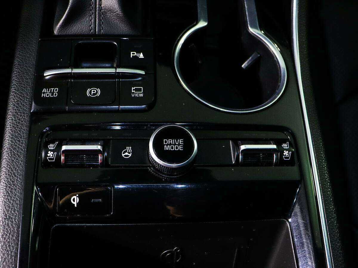 Купить Kia K5 с пробегом. Фото: #22