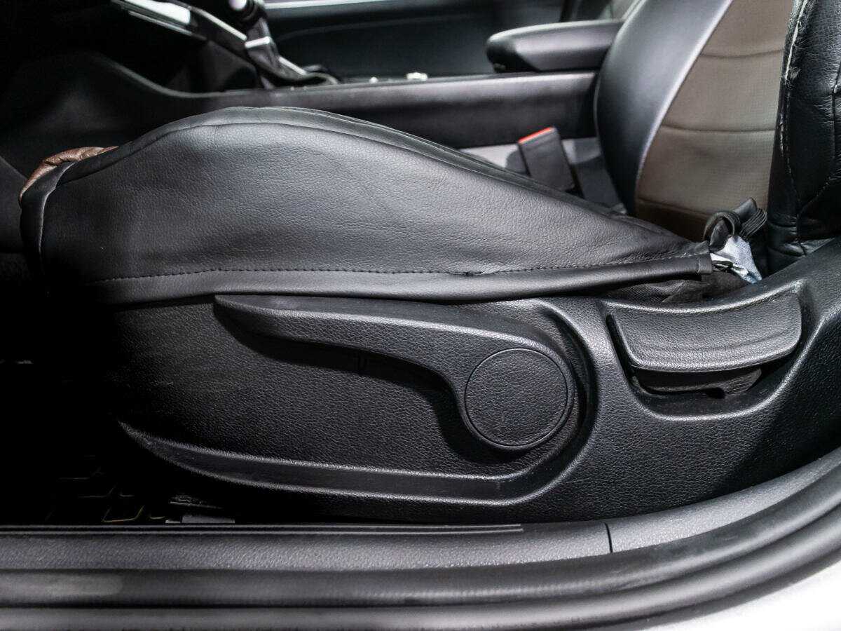 Купить Kia K5 с пробегом. Фото: #24