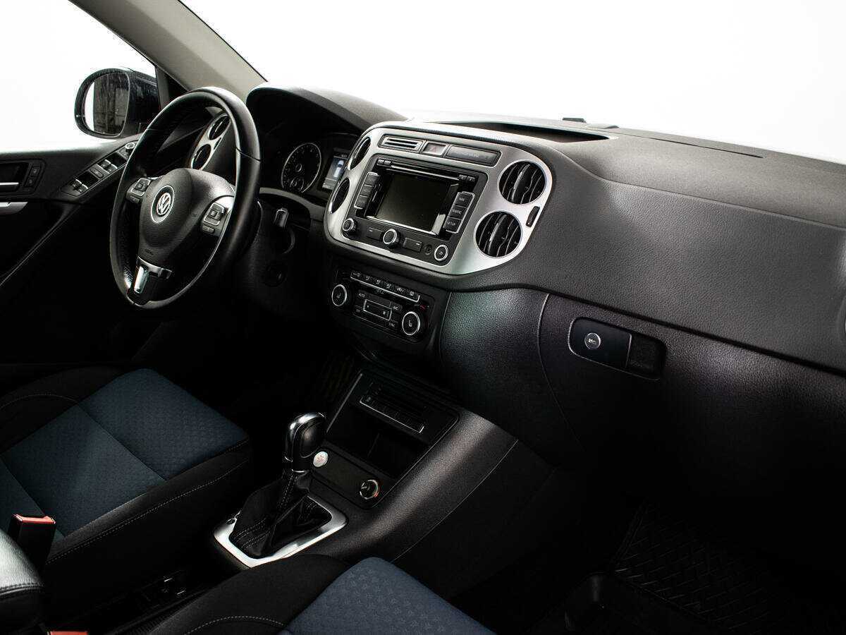 Купить Volkswagen Tiguan с пробегом. Фото: #8