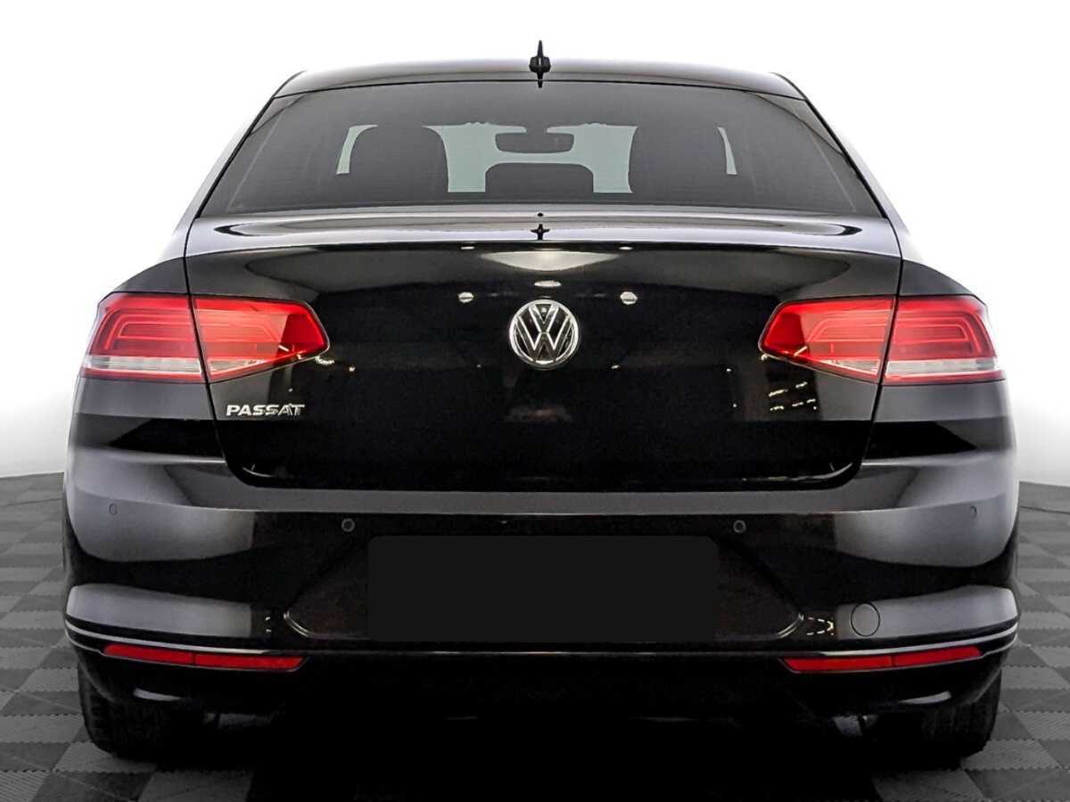 Купить Volkswagen Passat с пробегом. Фото: #5