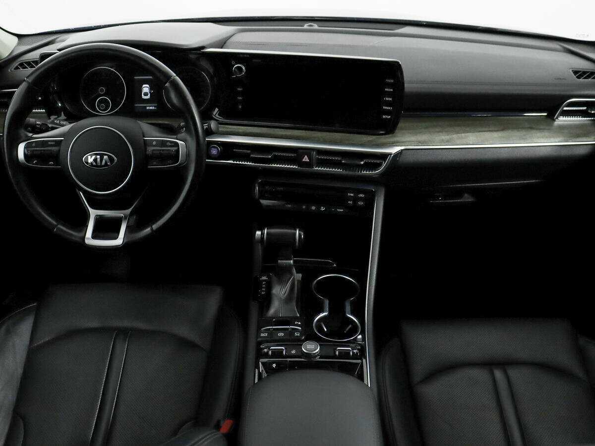 Купить Kia K5 с пробегом. Фото: #15