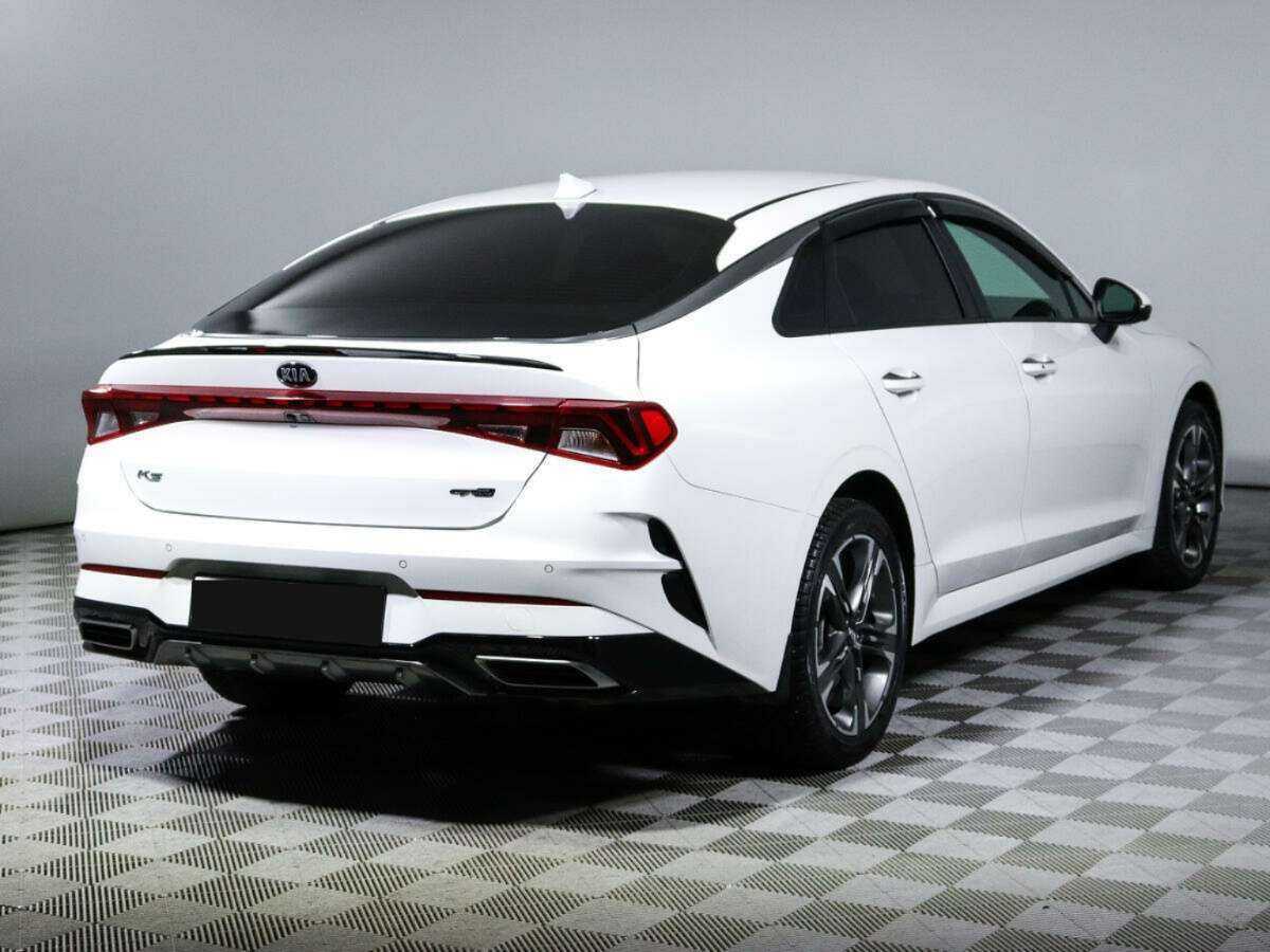 Купить Kia K5 с пробегом. Фото: #3