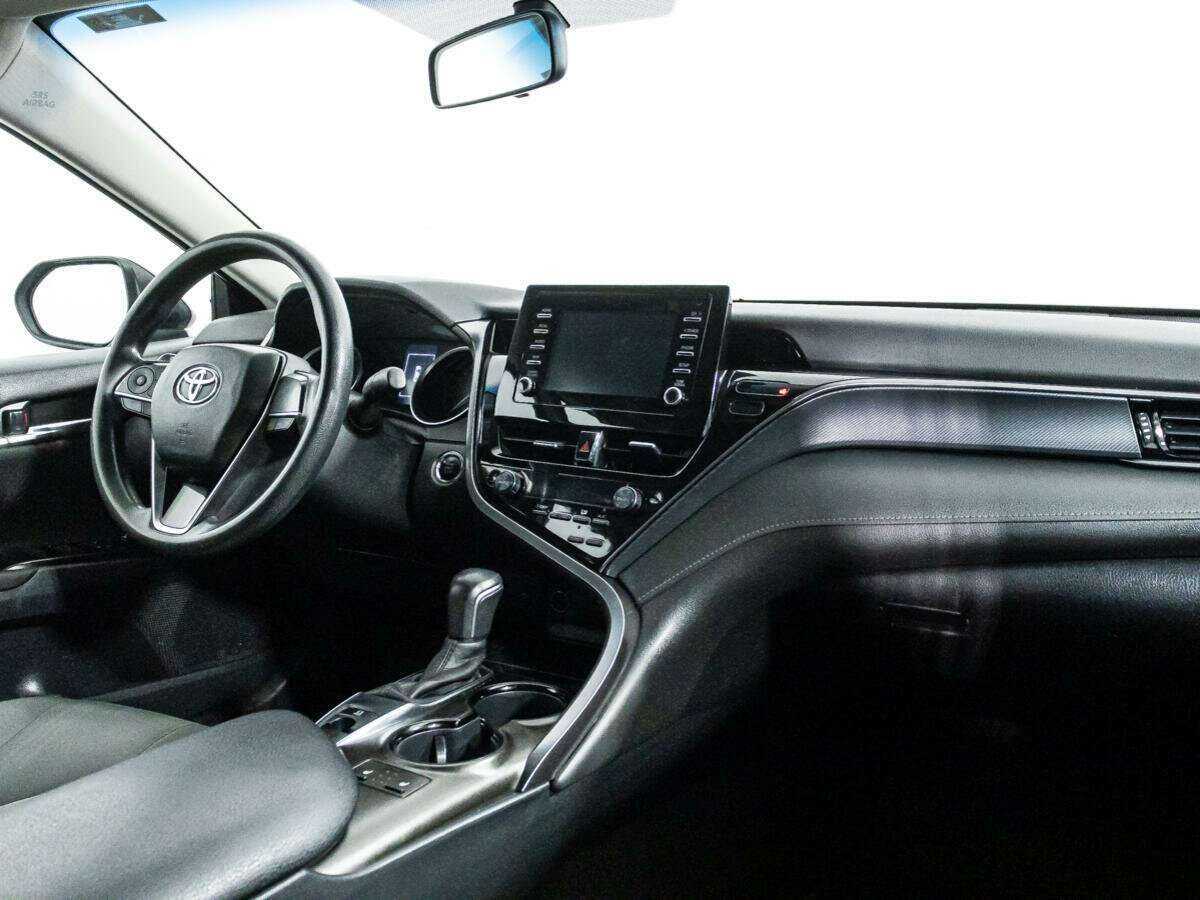 Купить Toyota Camry с пробегом. Фото: #8