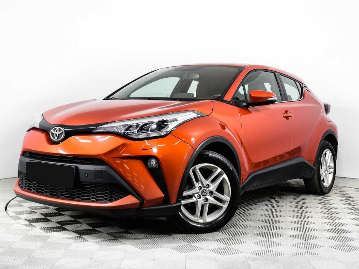 Купить Toyota C-HR с пробегом. Посмотреть фото