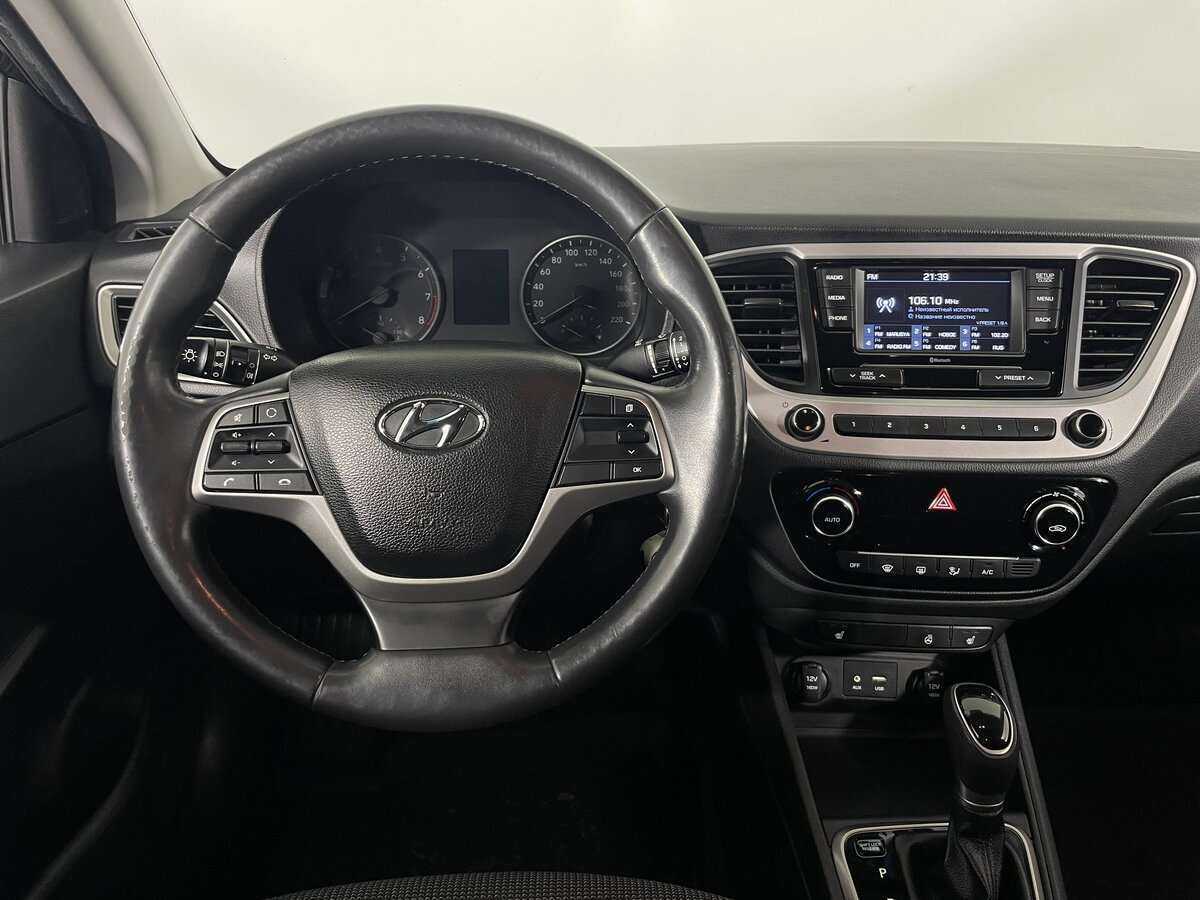 Купить Hyundai Solaris с пробегом. Фото: #9