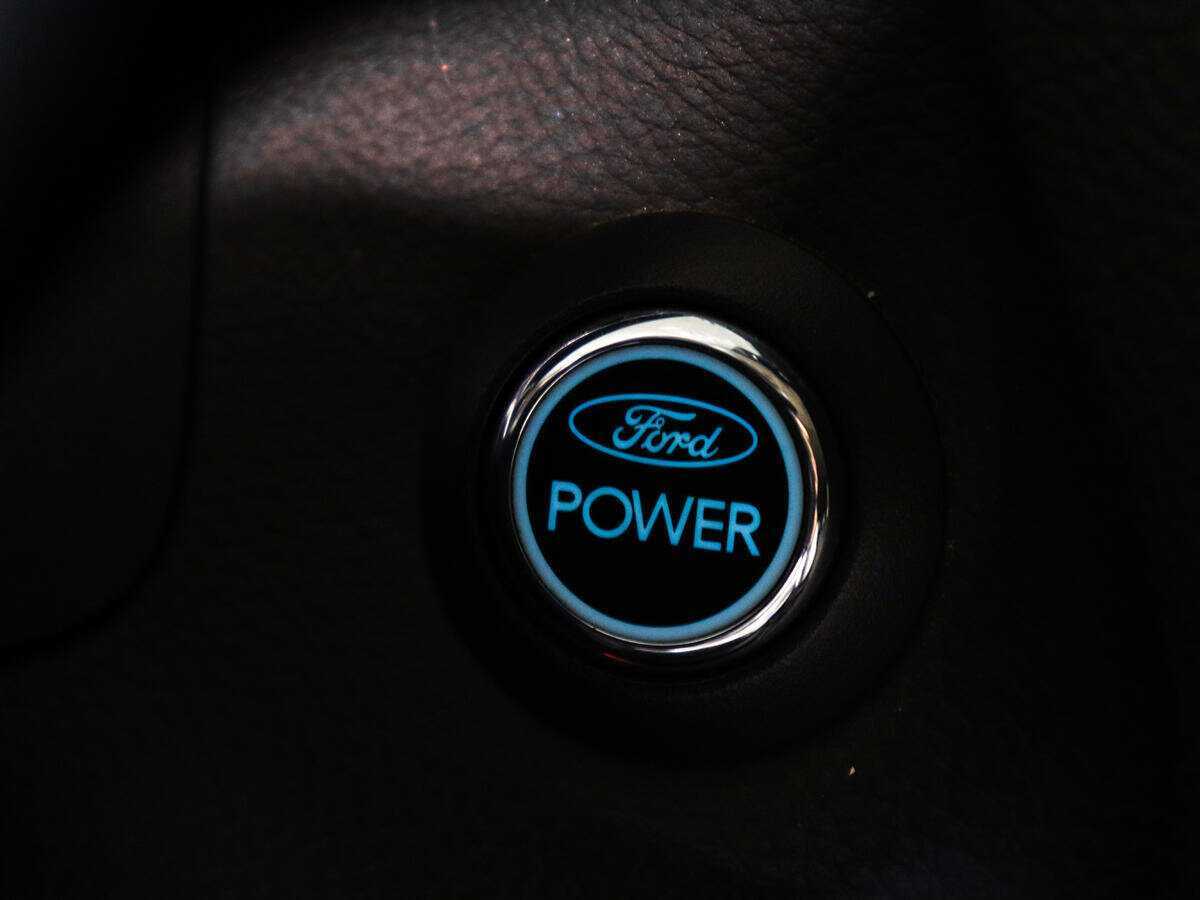 Купить Ford Focus с пробегом. Фото: #11
