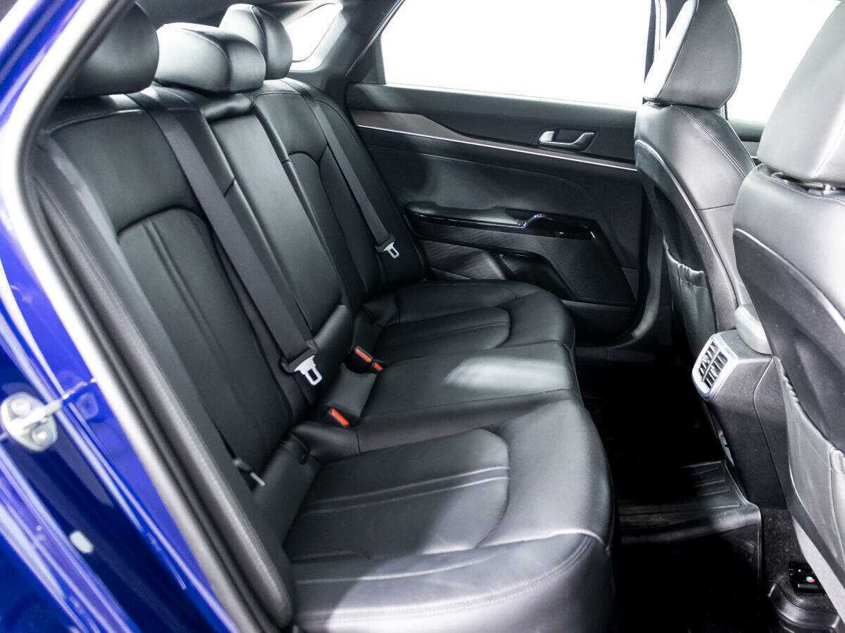 Купить Kia K5 с пробегом. Фото: #28