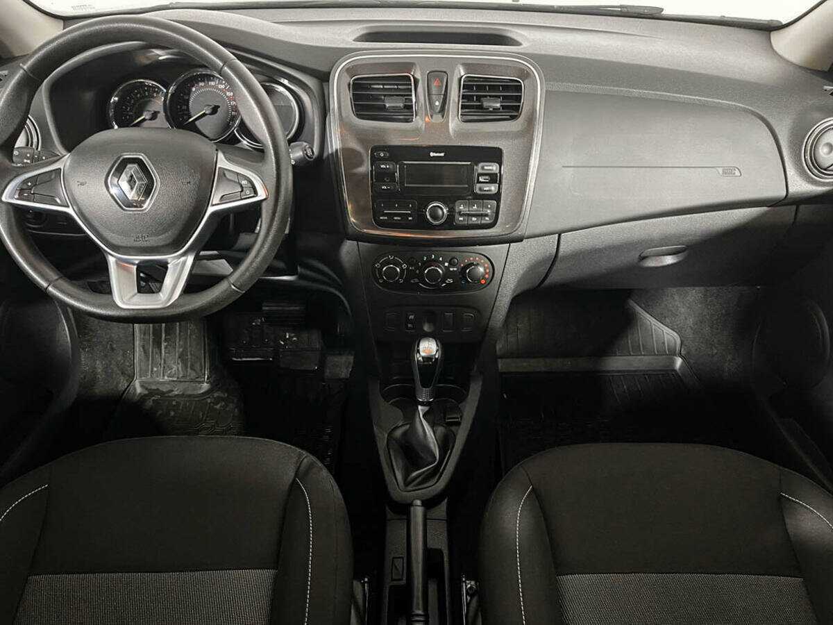 Купить Renault Sandero с пробегом. Фото: #10