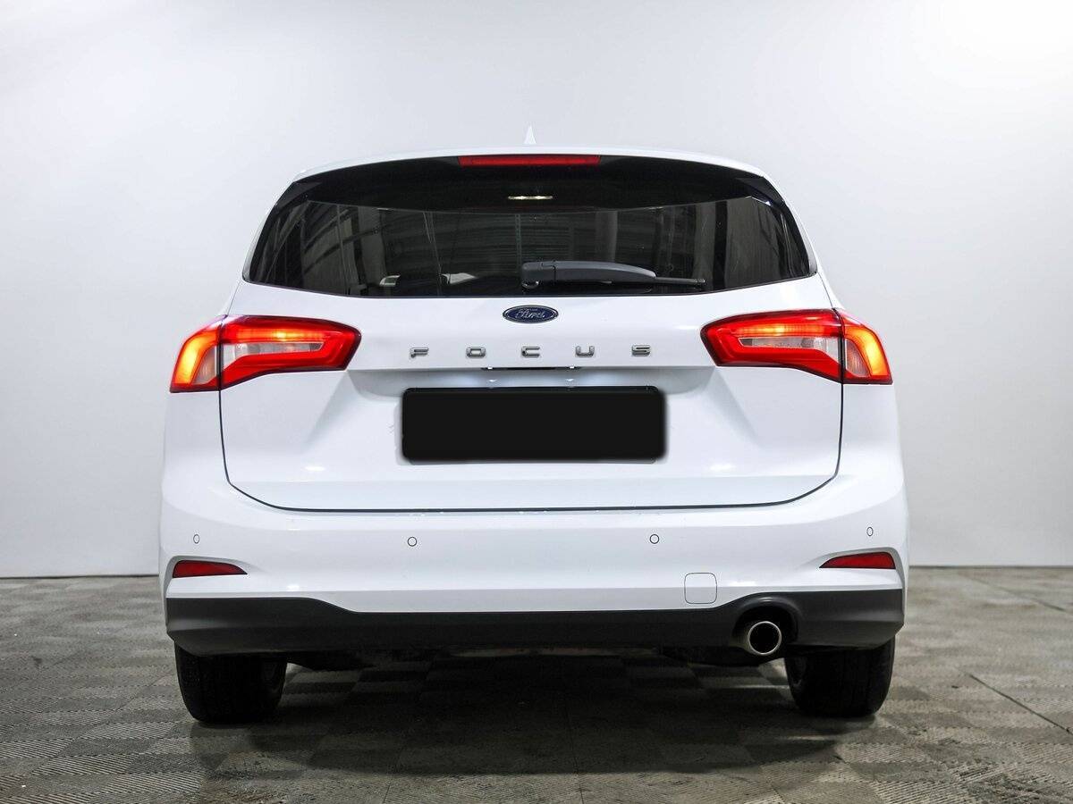 Купить Ford Focus с пробегом. Фото: #4