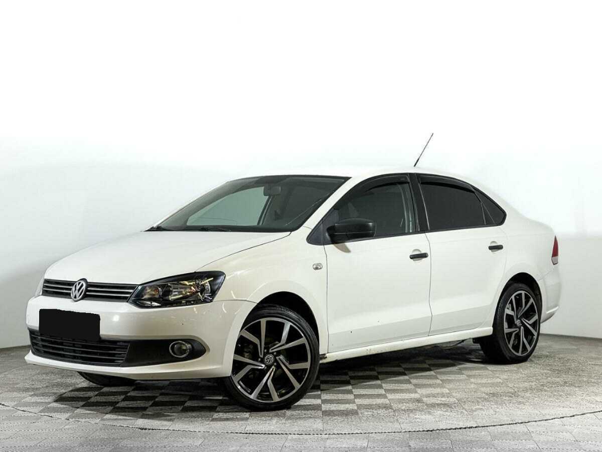 Купить Volkswagen Polo с пробегом. Фото: #0