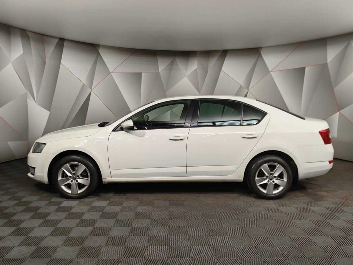 Купить Skoda Octavia с пробегом. Фото: #4