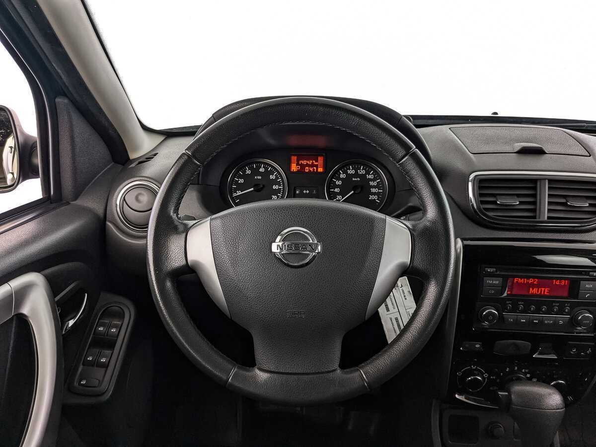 Купить Nissan Terrano с пробегом. Фото: #17