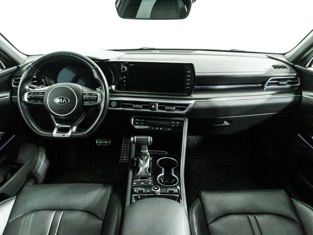 Купить Kia K5 с пробегом. Фото: #12