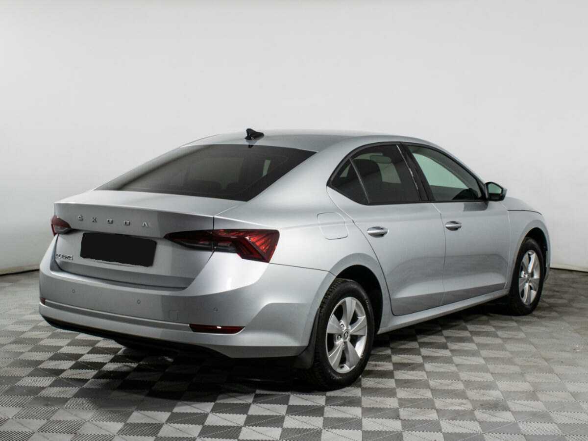 Купить Skoda Octavia с пробегом. Фото: #3