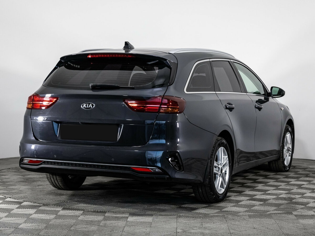 Купить Kia Ceed с пробегом. Фото: #3