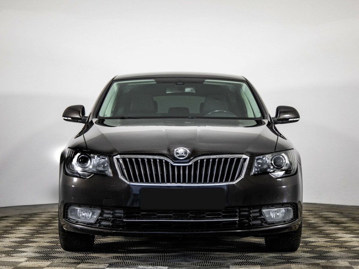 Купить Skoda Superb с пробегом. Фото: #1