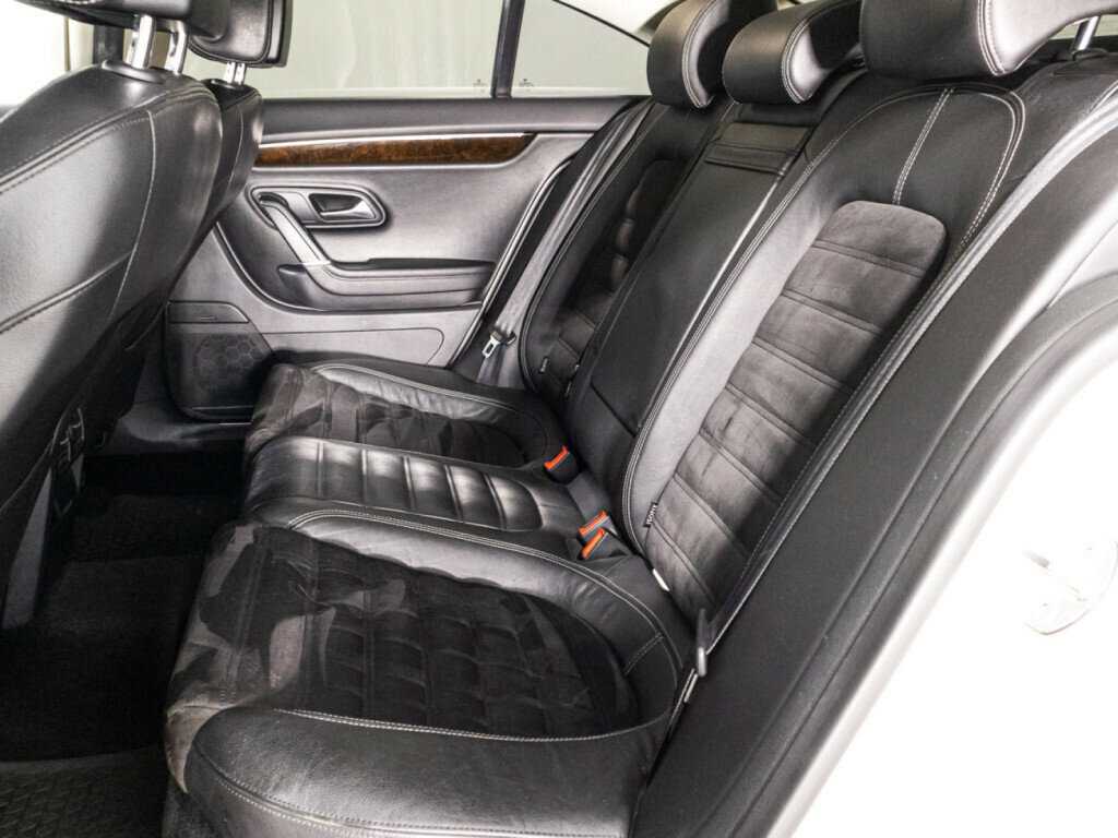 Купить Volkswagen Passat CC с пробегом. Фото: #9
