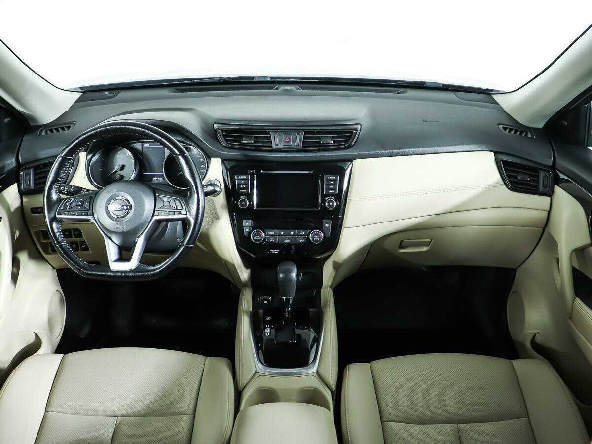 Купить Nissan X-Trail с пробегом. Фото: #9