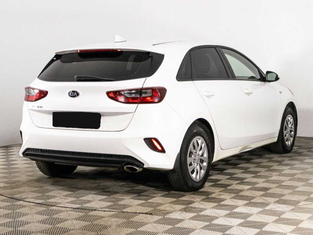 Купить Kia Ceed с пробегом. Фото: #4