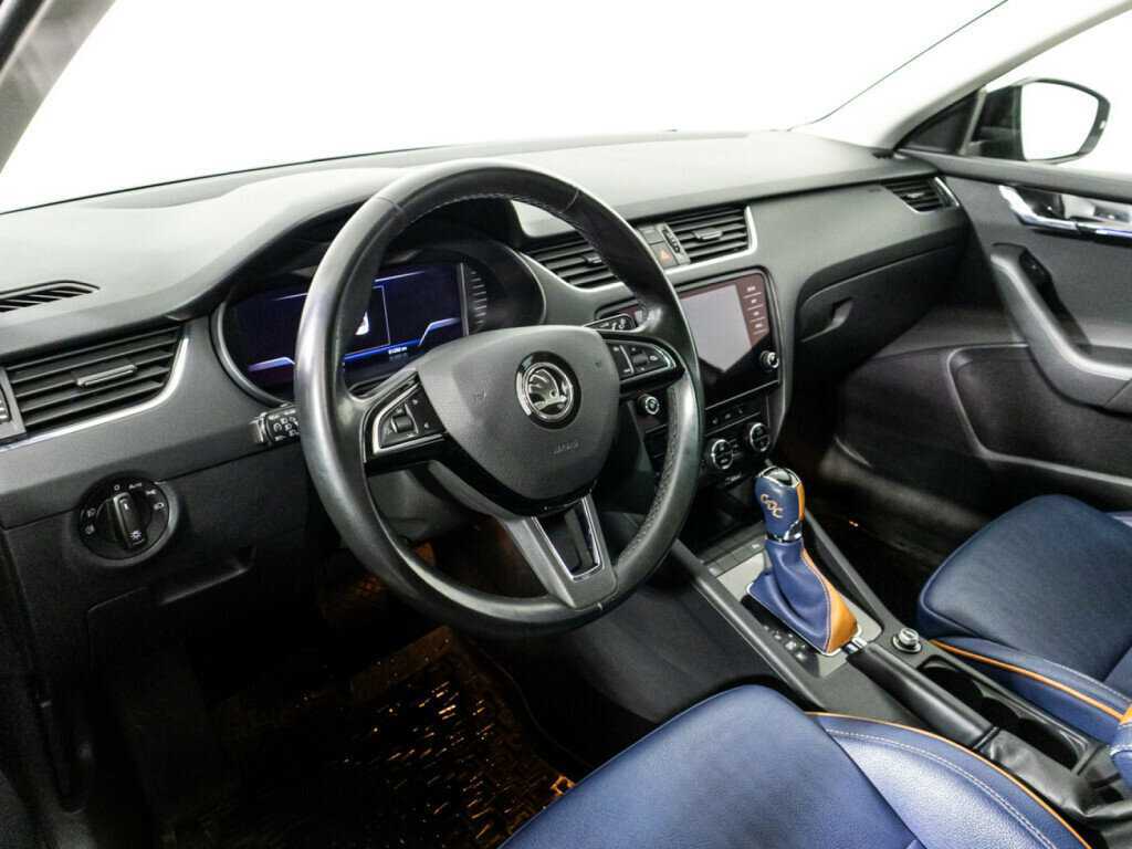 Купить Skoda Octavia с пробегом. Фото: #10
