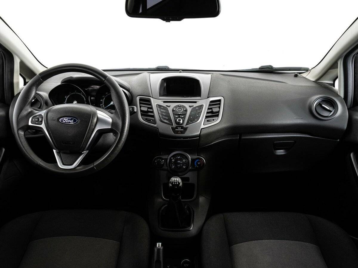 Купить Ford Fiesta с пробегом. Фото: #7