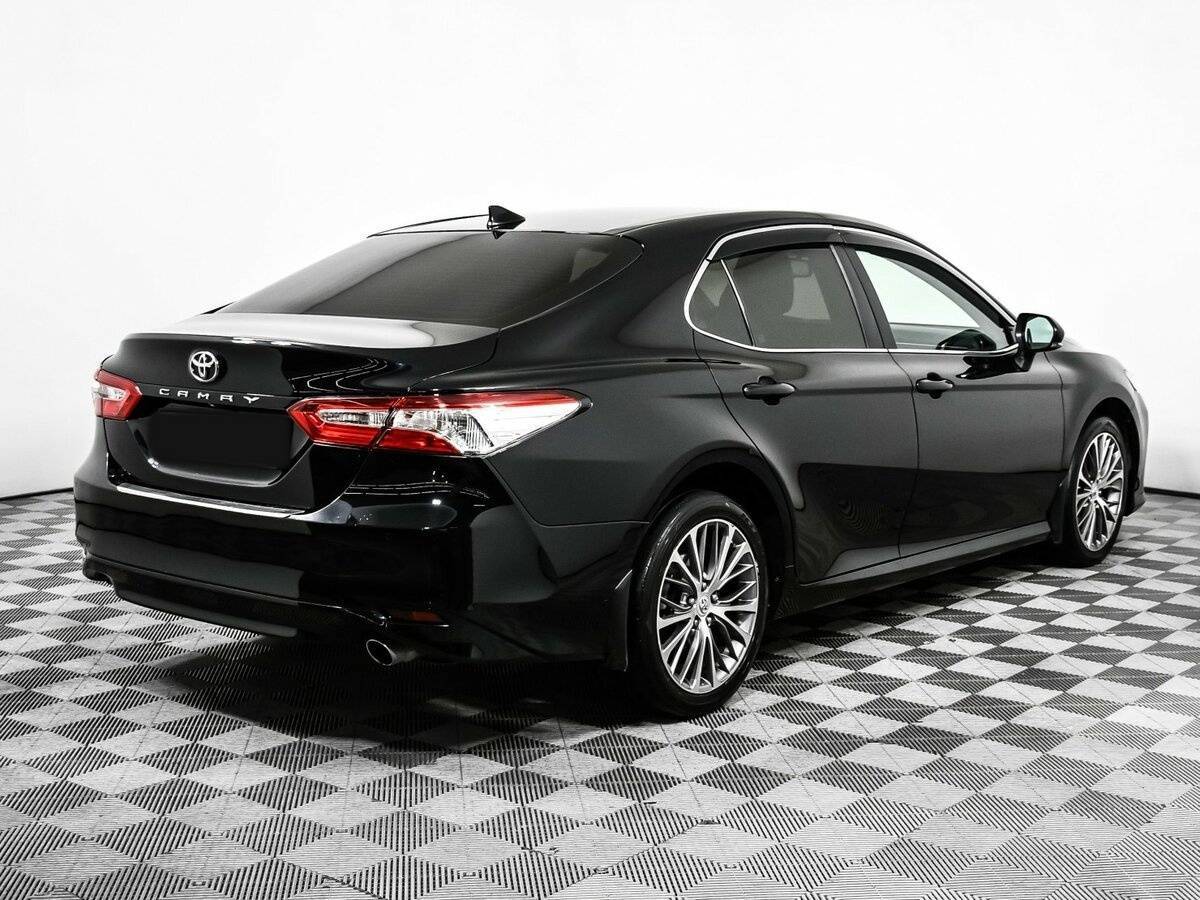 Купить Toyota Camry с пробегом. Фото: #4