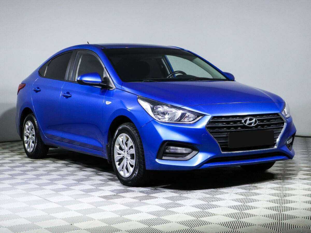 Купить Hyundai Solaris с пробегом. Фото: #2