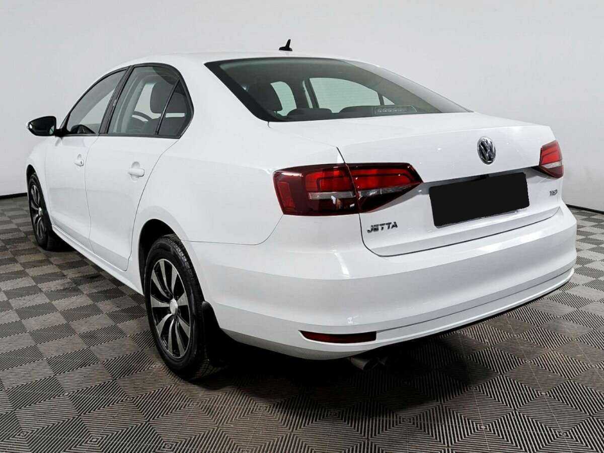 Купить Volkswagen Jetta с пробегом. Фото: #5