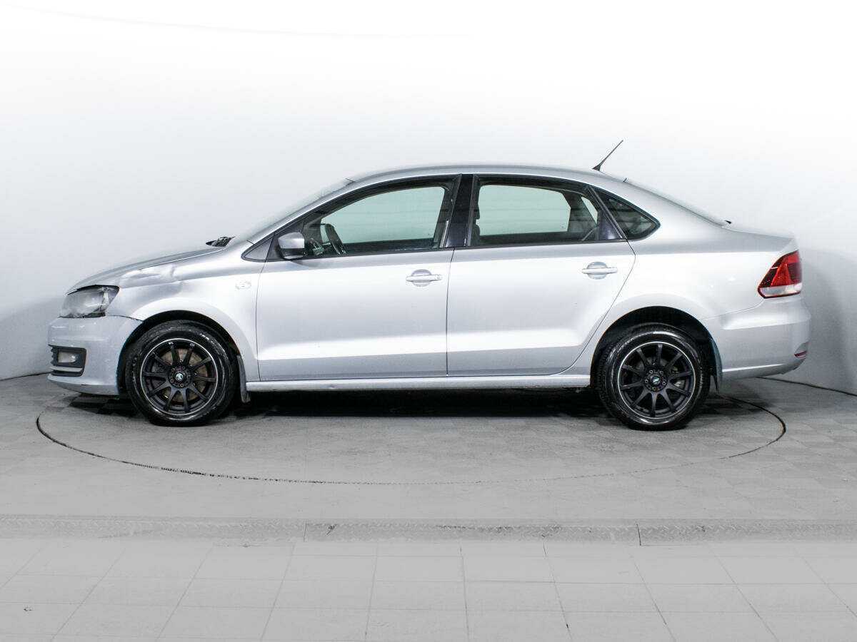 Купить Volkswagen Polo с пробегом. Фото: #7