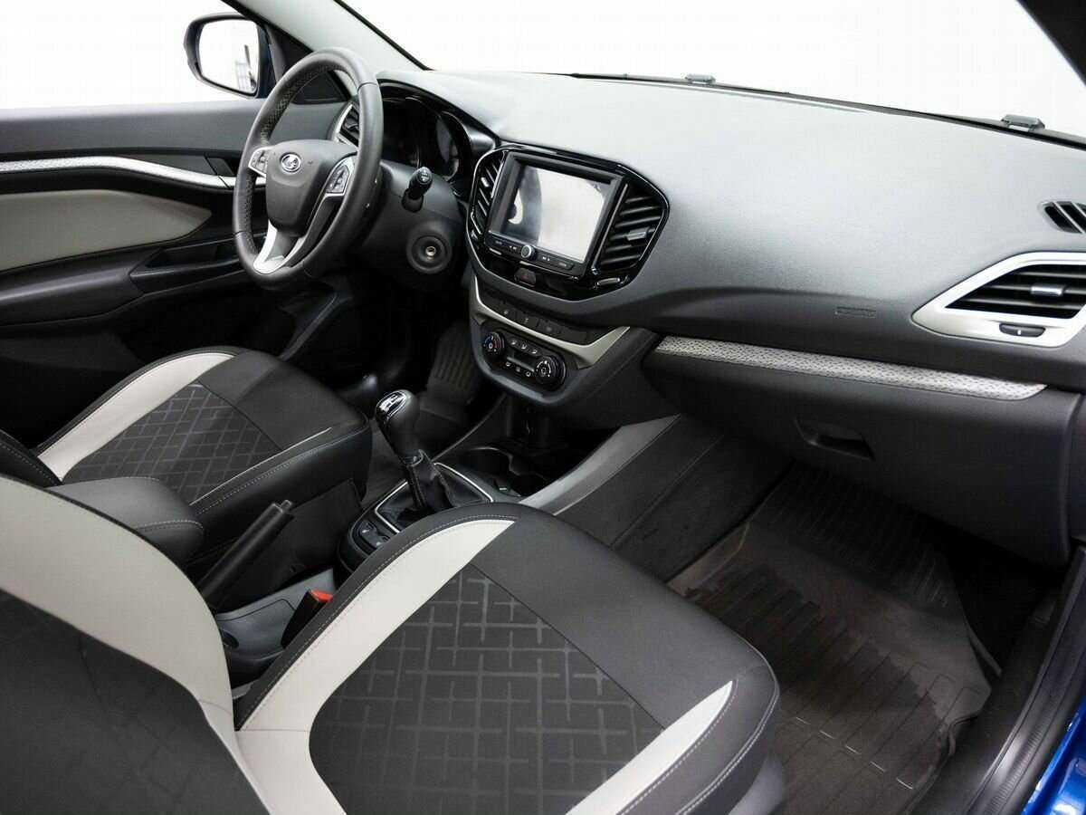 Купить Lada (ВАЗ) Vesta с пробегом. Фото: #11