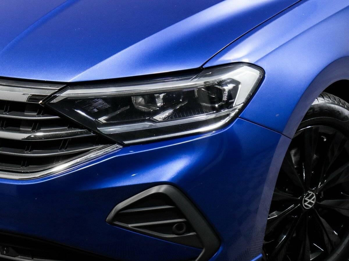 Купить Volkswagen Polo с пробегом. Фото: #11