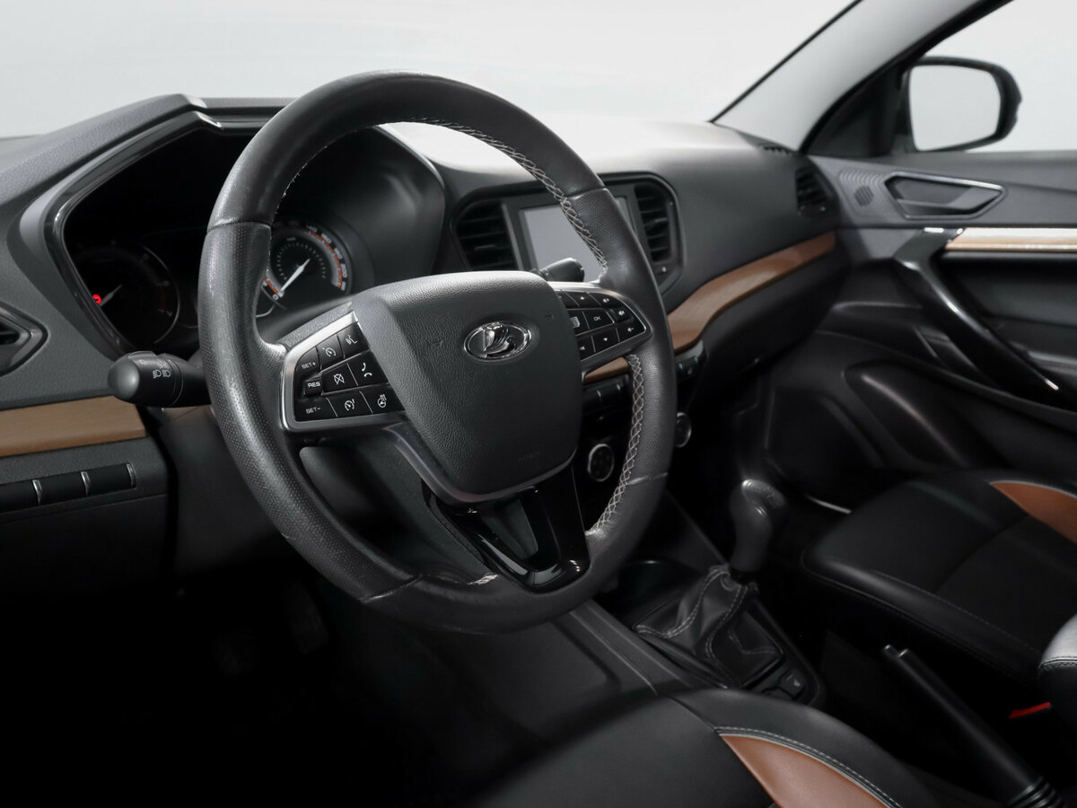 Купить Lada (ВАЗ) Vesta с пробегом. Фото: #10