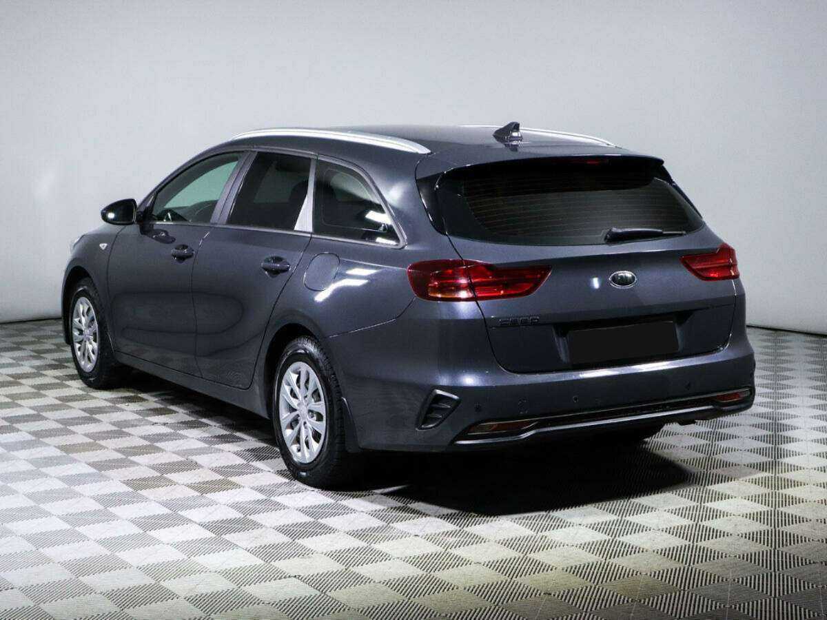 Купить Kia Ceed с пробегом. Фото: #5