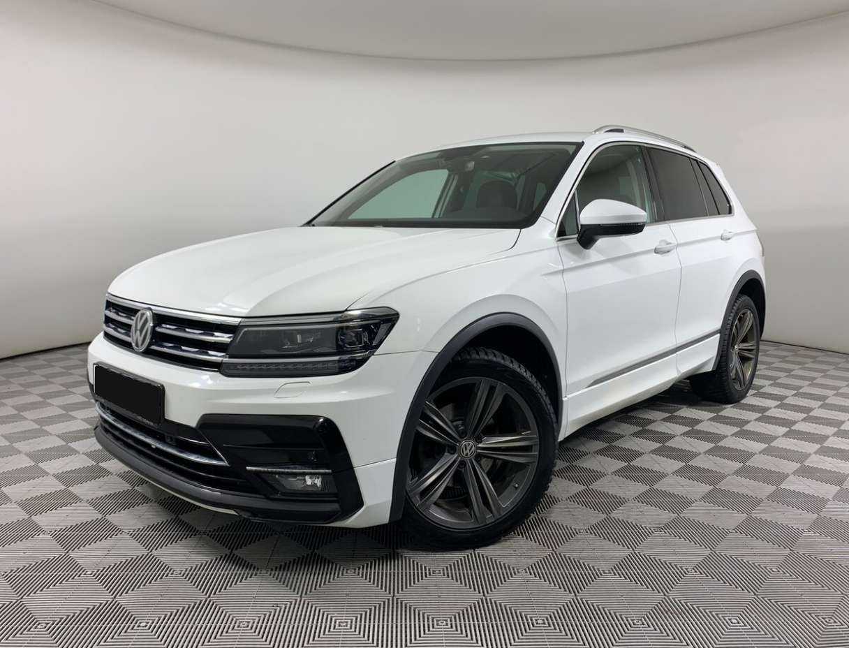 Купить Volkswagen Tiguan с пробегом. Посмотреть фото