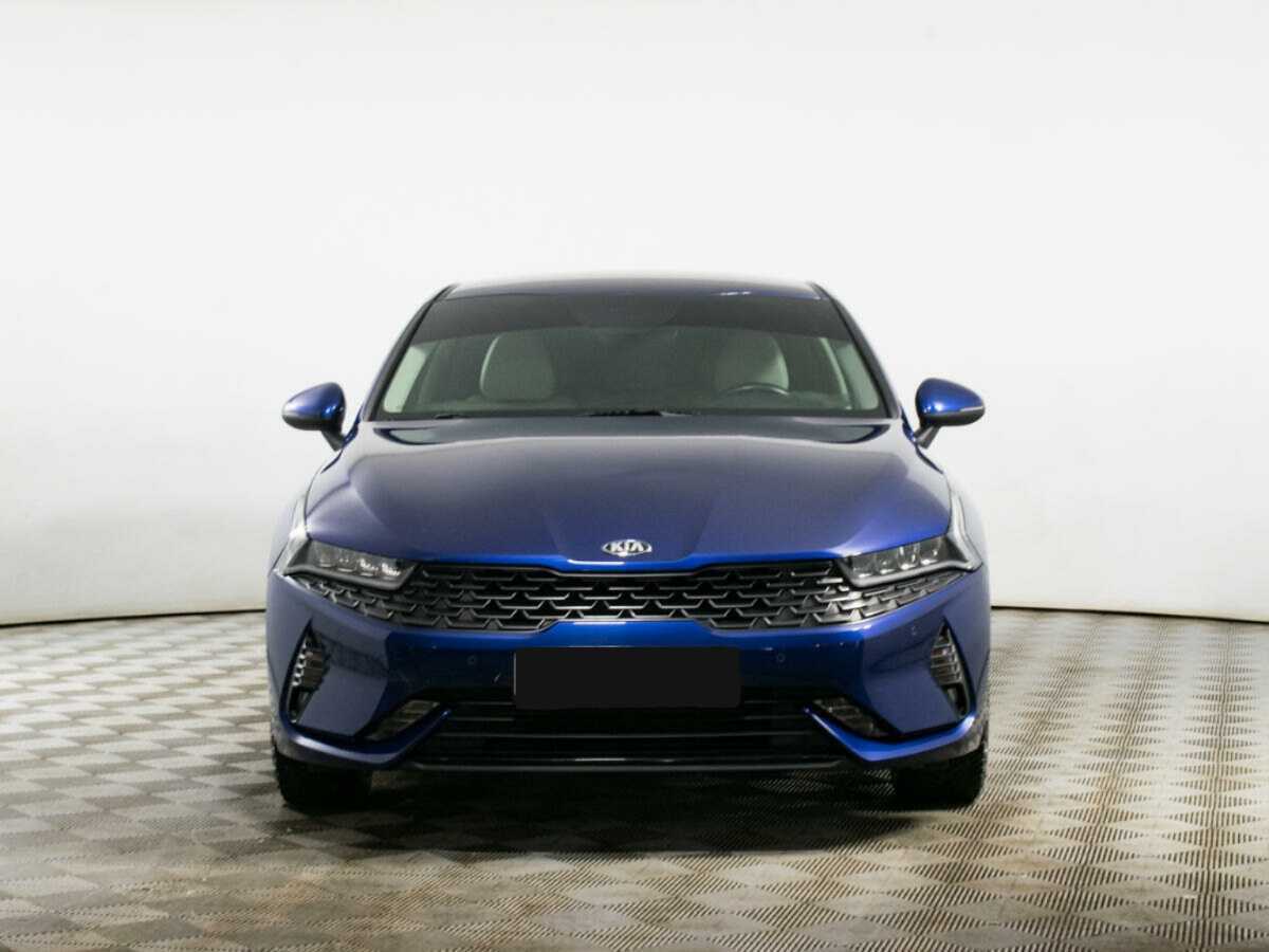 Купить Kia K5 с пробегом. Фото: #1