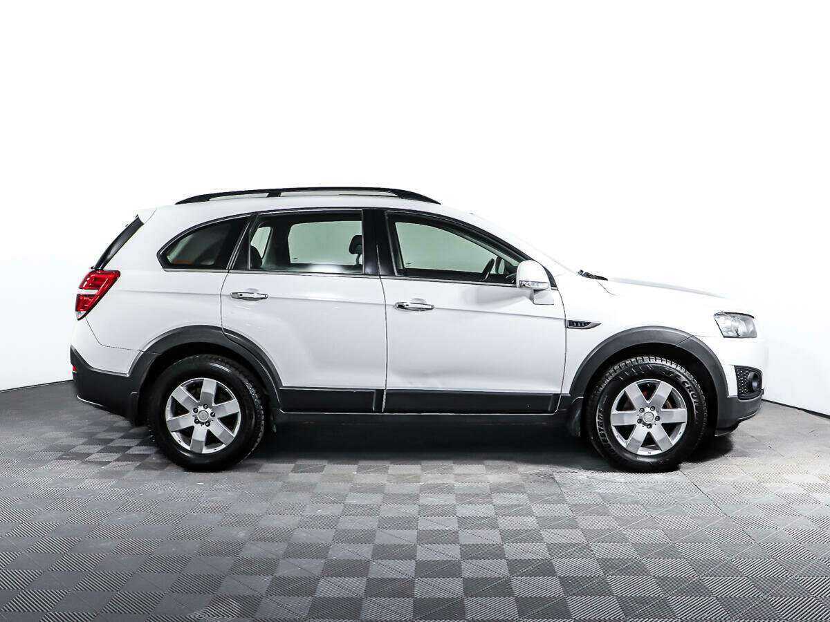 Купить Chevrolet Captiva с пробегом. Фото: #3
