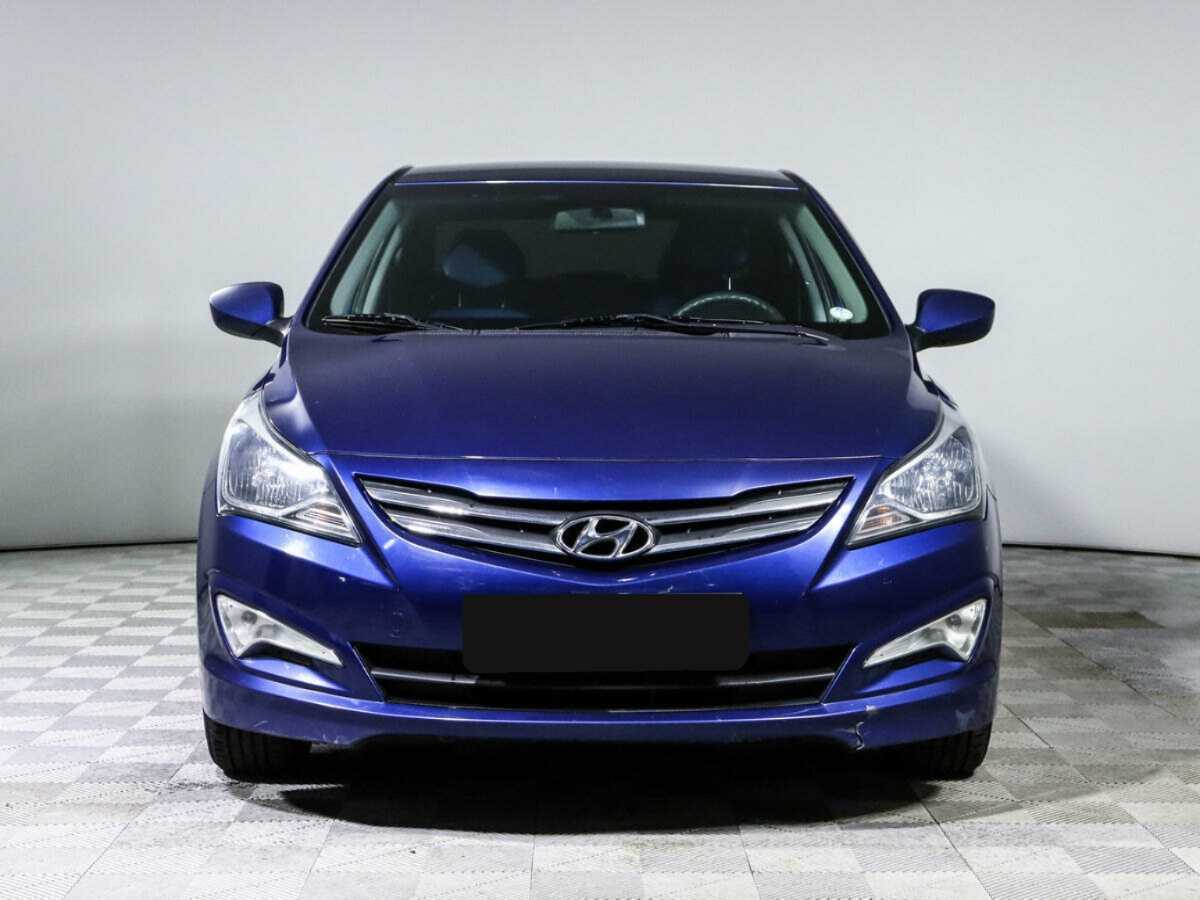 Купить Hyundai Solaris с пробегом. Фото: #1