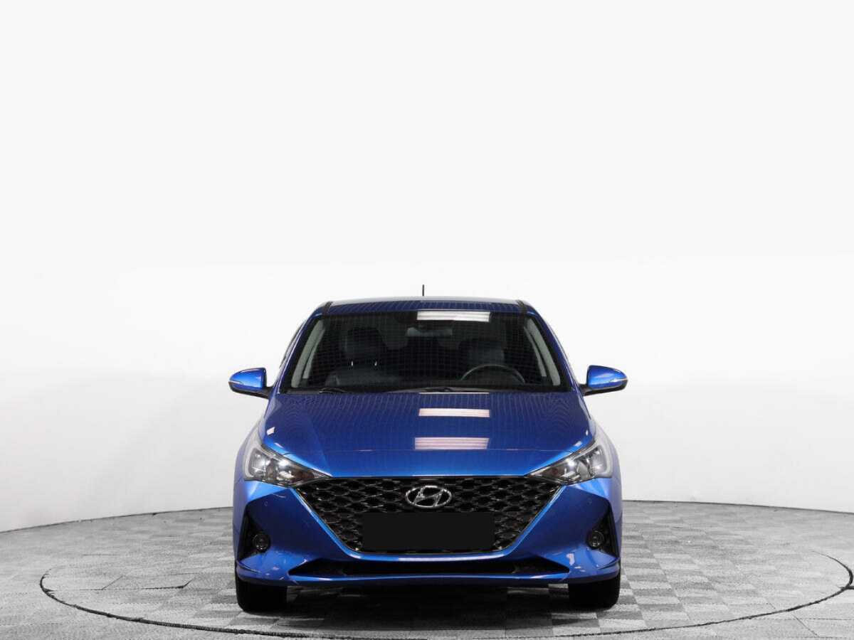 Купить Hyundai Solaris с пробегом. Фото: #0