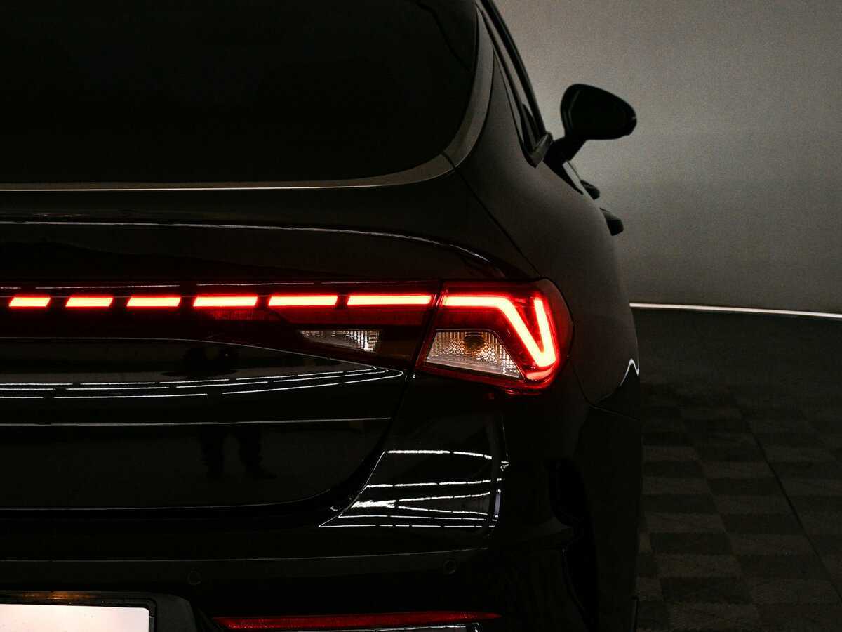 Купить Kia K5 с пробегом. Фото: #17