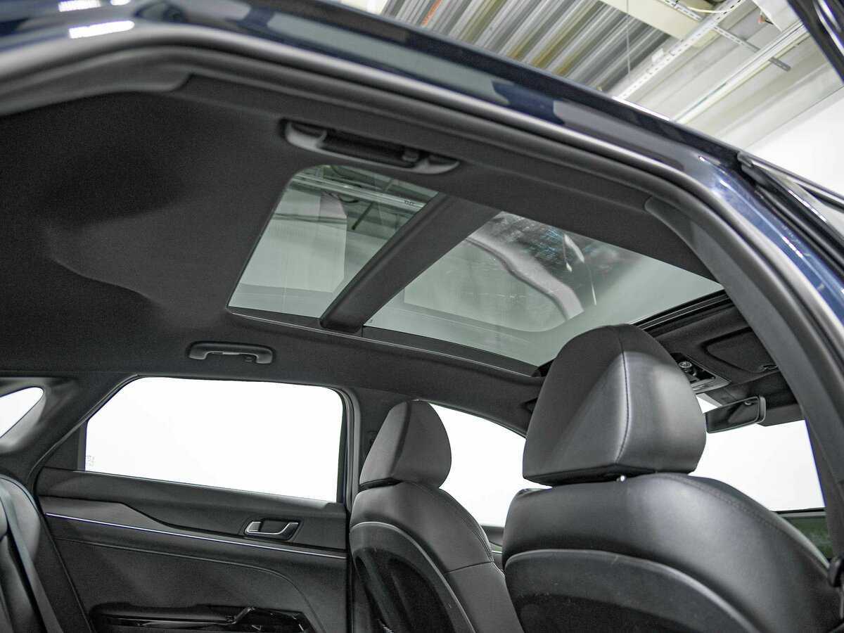 Купить Kia K5 с пробегом. Фото: #22