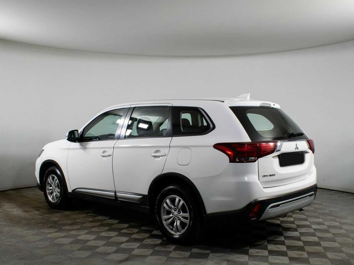Купить Mitsubishi Outlander с пробегом. Фото: #6