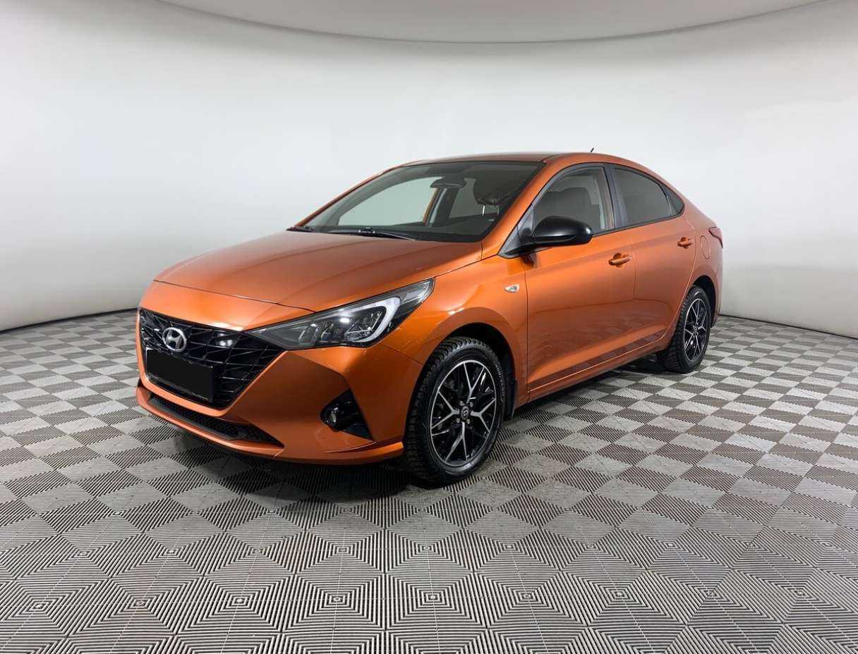 Купить Hyundai Solaris с пробегом. Фото: #0