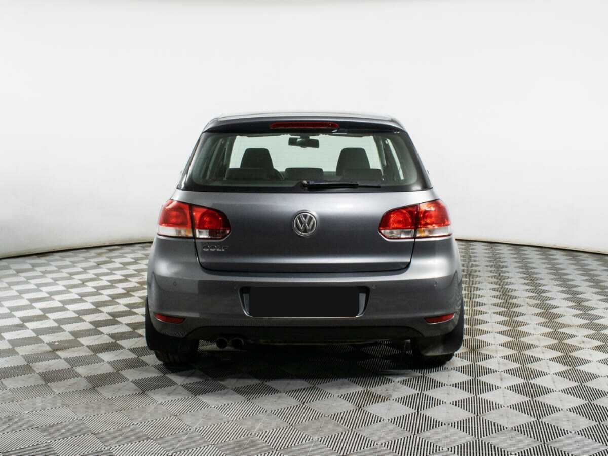 Купить Volkswagen Golf с пробегом. Фото: #4