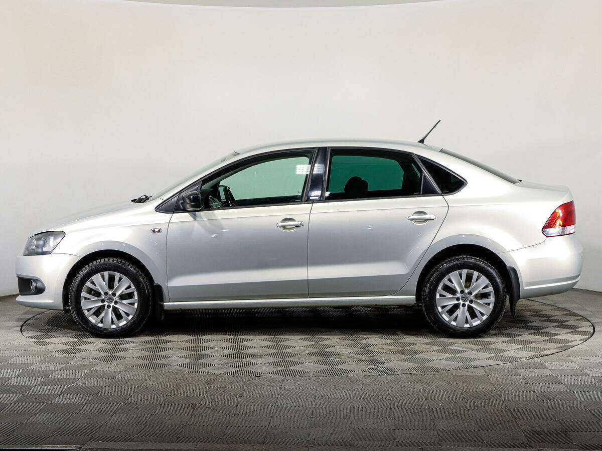 Купить Volkswagen Polo с пробегом. Фото: #7