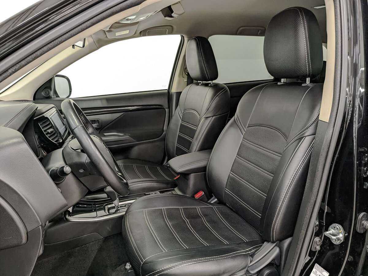 Купить Mitsubishi Outlander с пробегом. Фото: #15