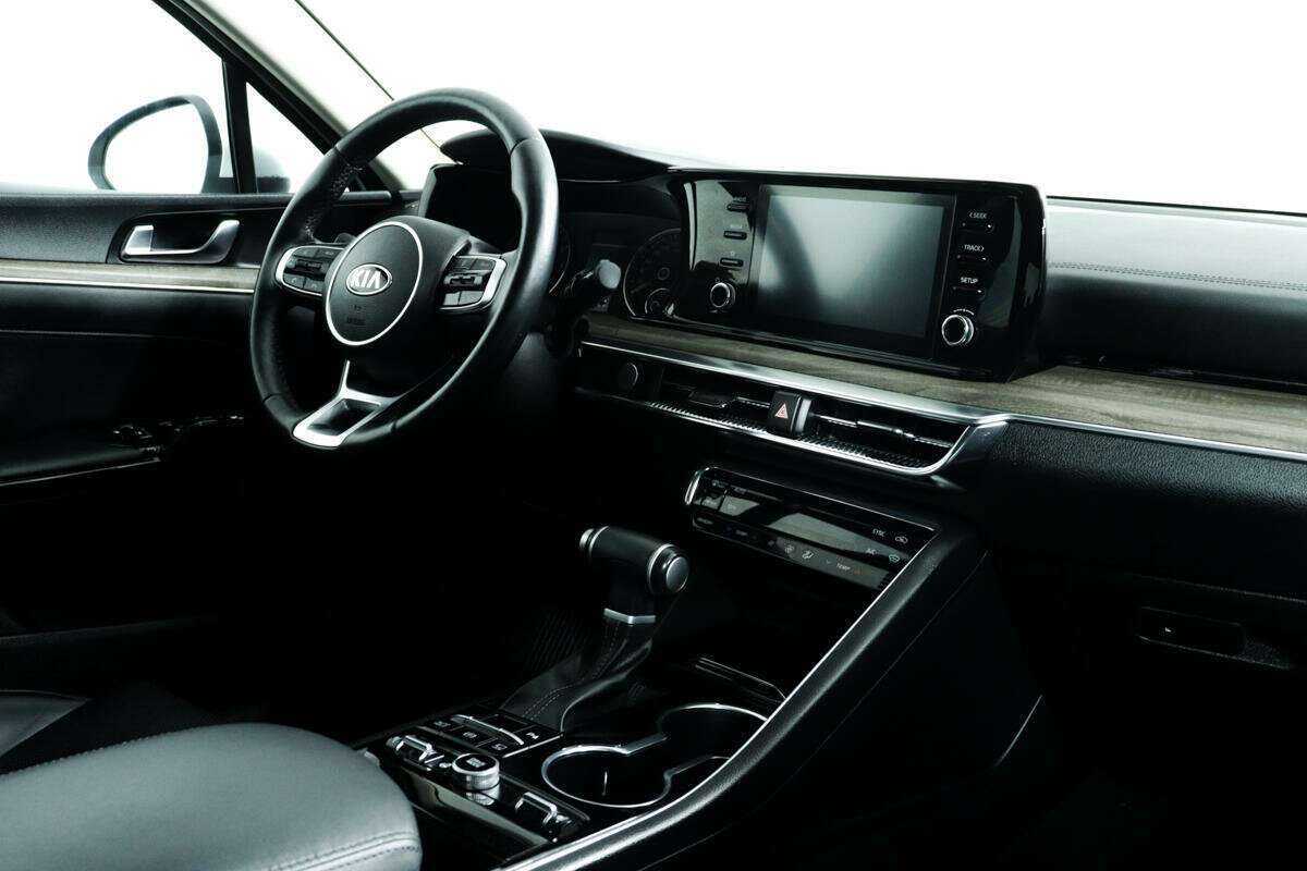 Купить Kia K5 с пробегом. Фото: #8