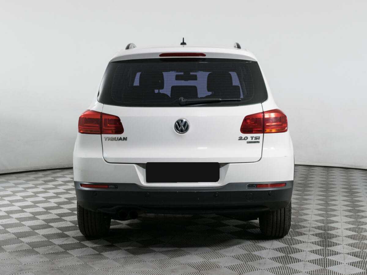 Купить Volkswagen Tiguan с пробегом. Фото: #4